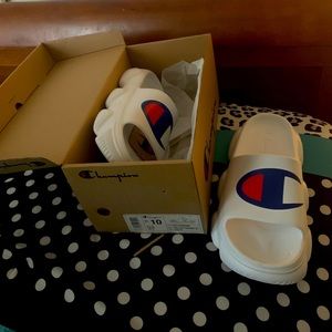 Champion sandals (New).